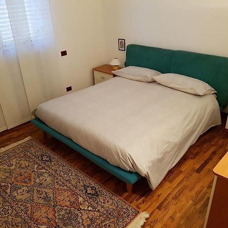 Casa Elena Lejlighed Albese Con Cassano Eksteriør billede