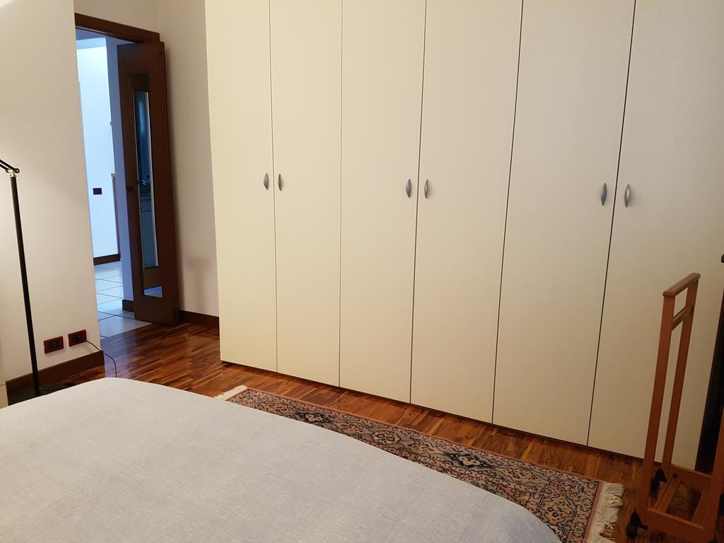 Casa Elena Lejlighed Albese Con Cassano Eksteriør billede
